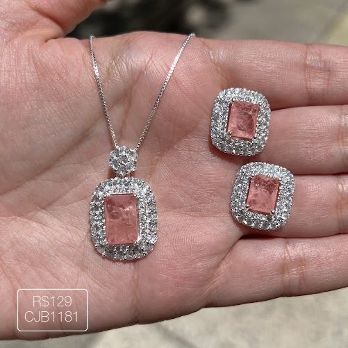 Conjunto Retangular Fusion Nude Cravejado Cristal Prateado